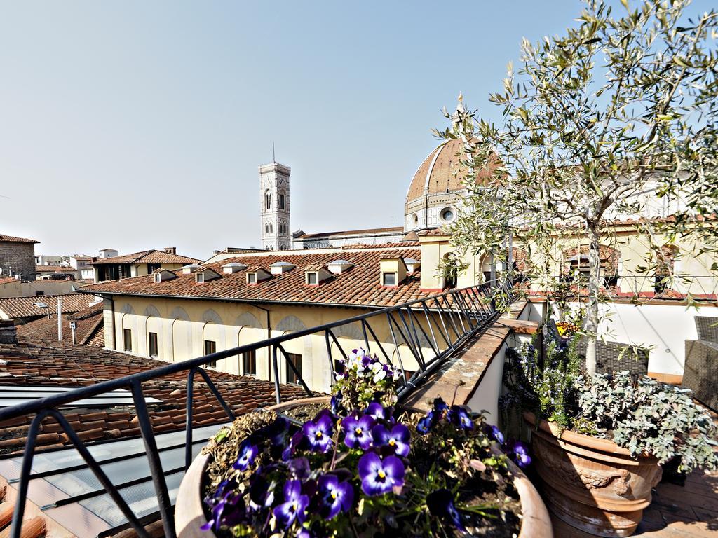 Emozioni Charme Firenze Bagian luar foto