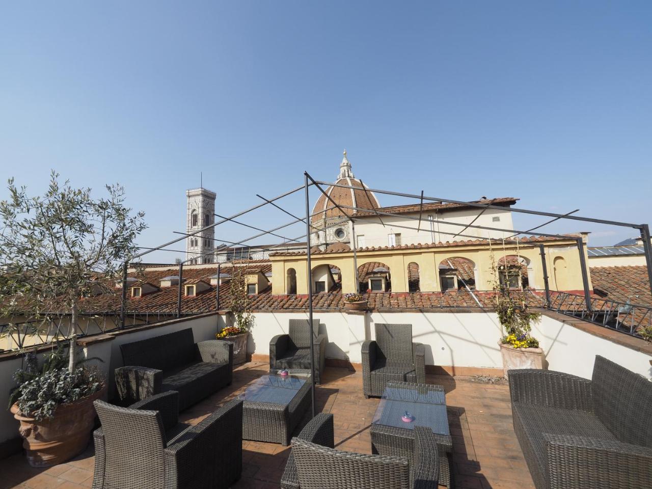Emozioni Charme Firenze Bagian luar foto